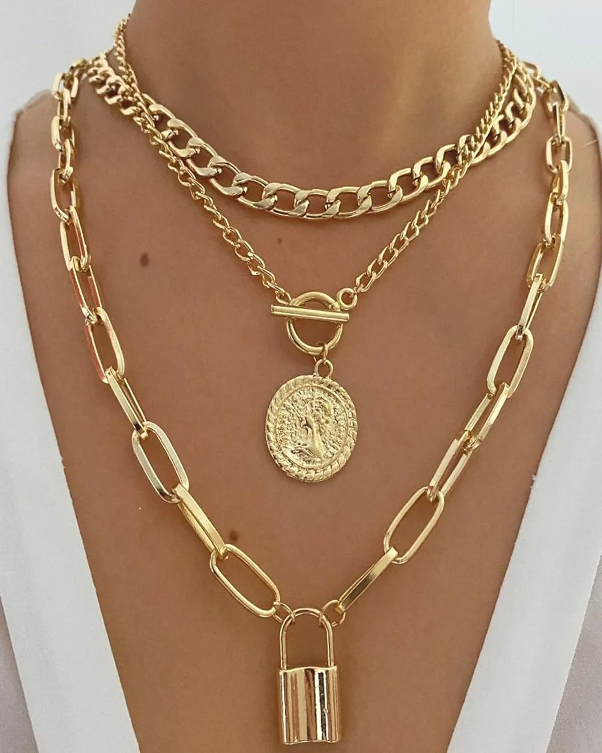 Gold Layered Necklaces for Women Chunky Layered Gold Necklaces Stacked Paperclip Chain Pearl Necklace Herringbone Choker Toggle Clasp Necklace Trendy Jewelry Gifts for Her
