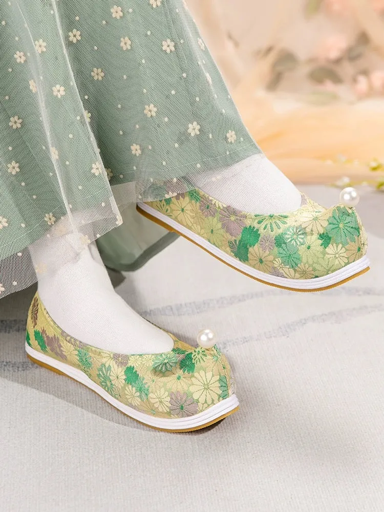 Hanfu Shoes: Daisy