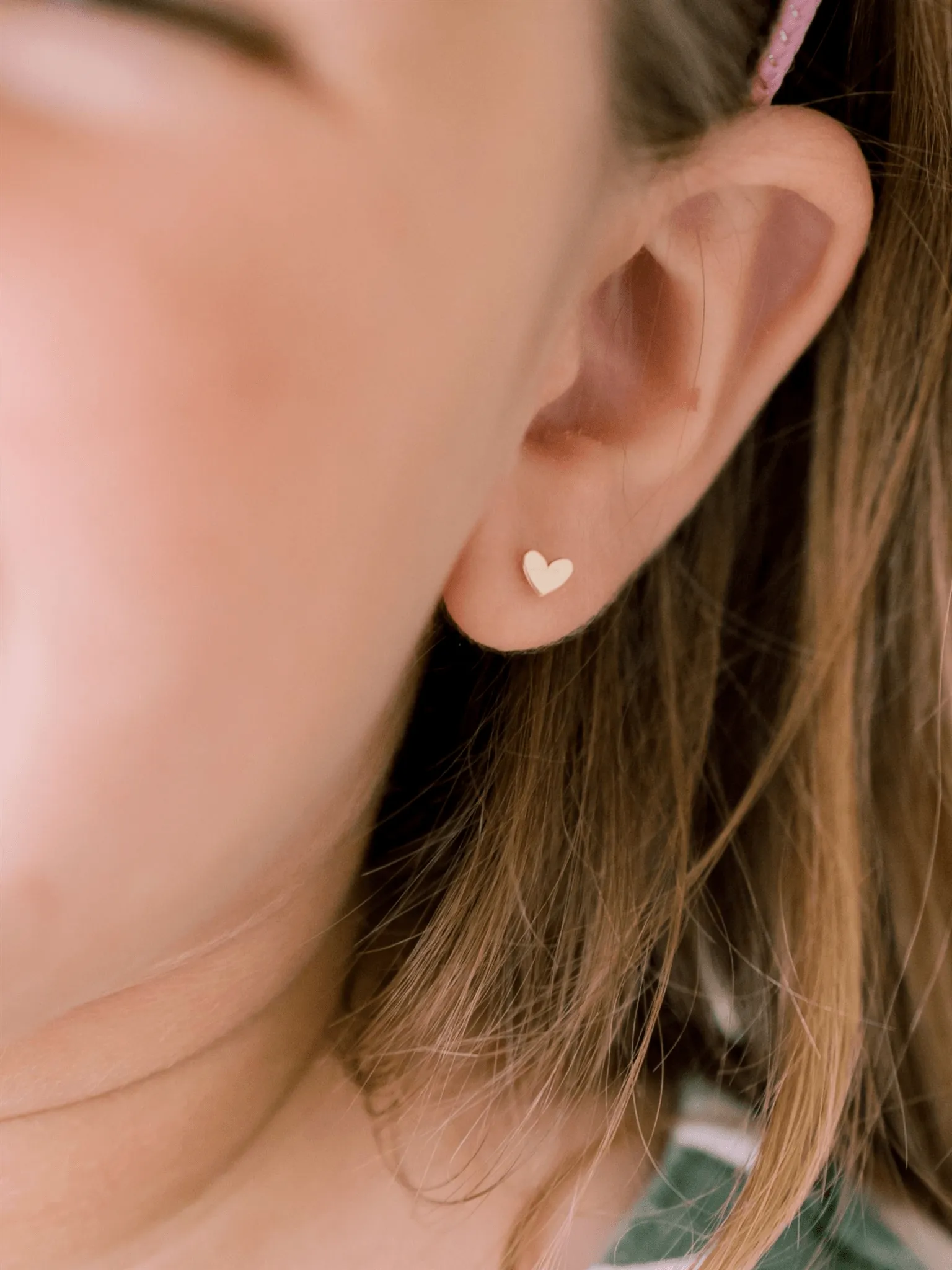 Kid Gold Heart Stud Earrings 14K