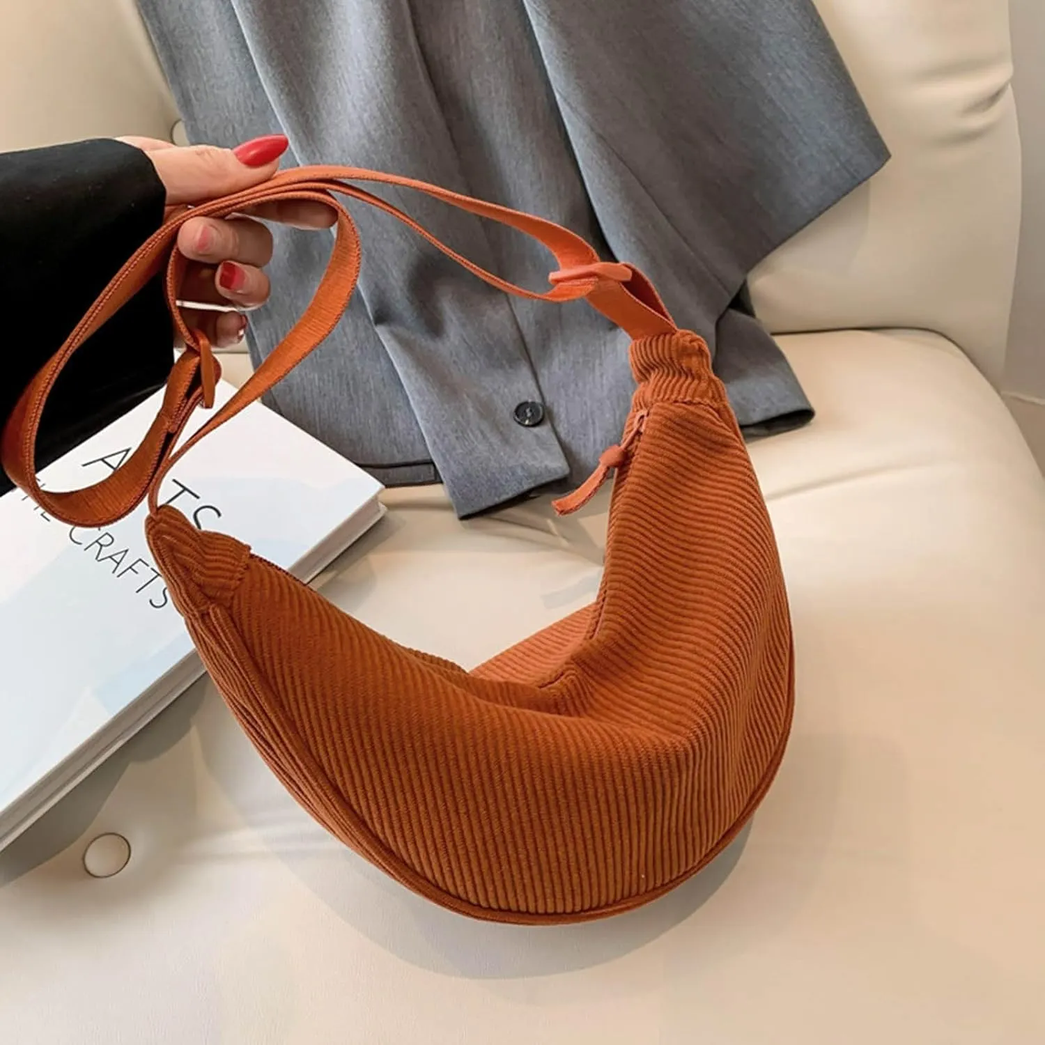 Purses for Women Crossbody Anti Theft Fashion Canvas Hippie Crossbody Bags Carry on Bag for Airplanes Women(Black)