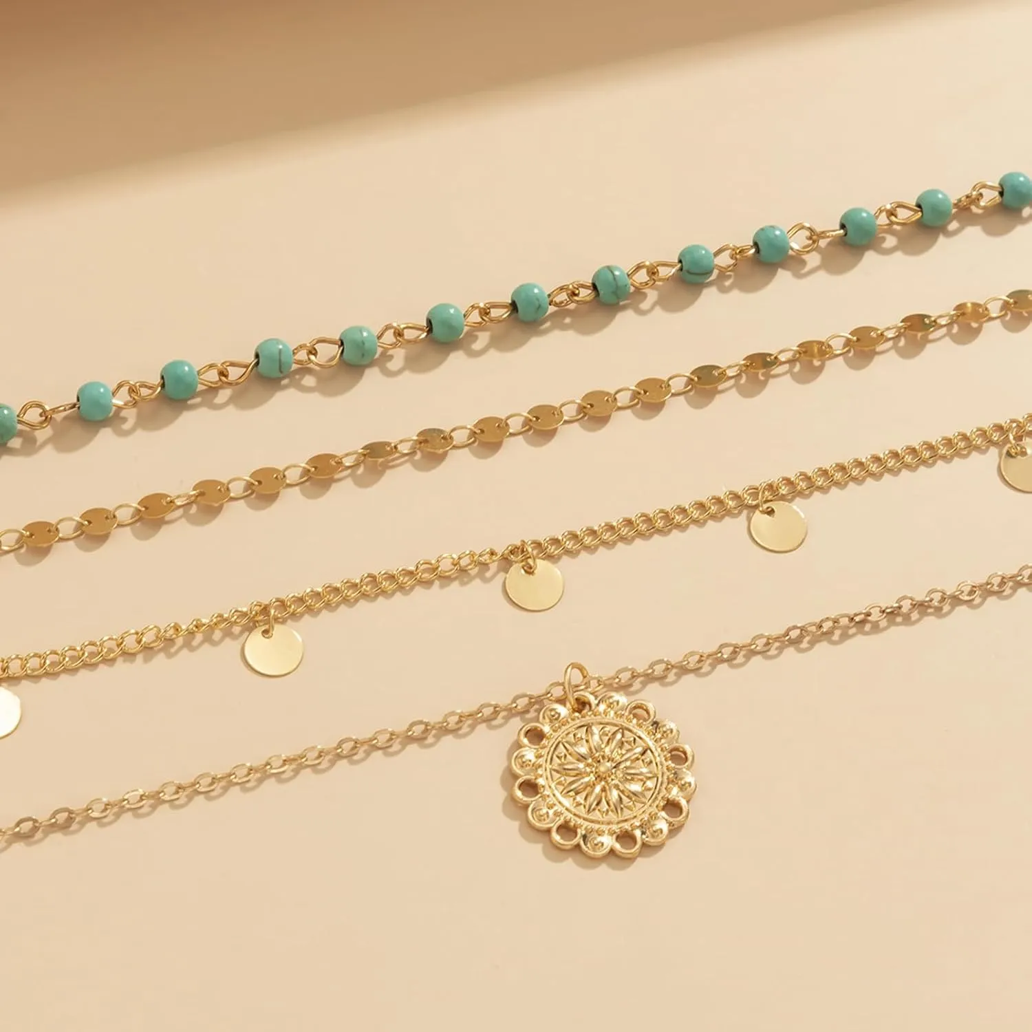 Shell Necklace for Women Gold Seashell Necklace Starfish Charm Necklace Beach Vacation Essentials Summer Outfits for Women 2025