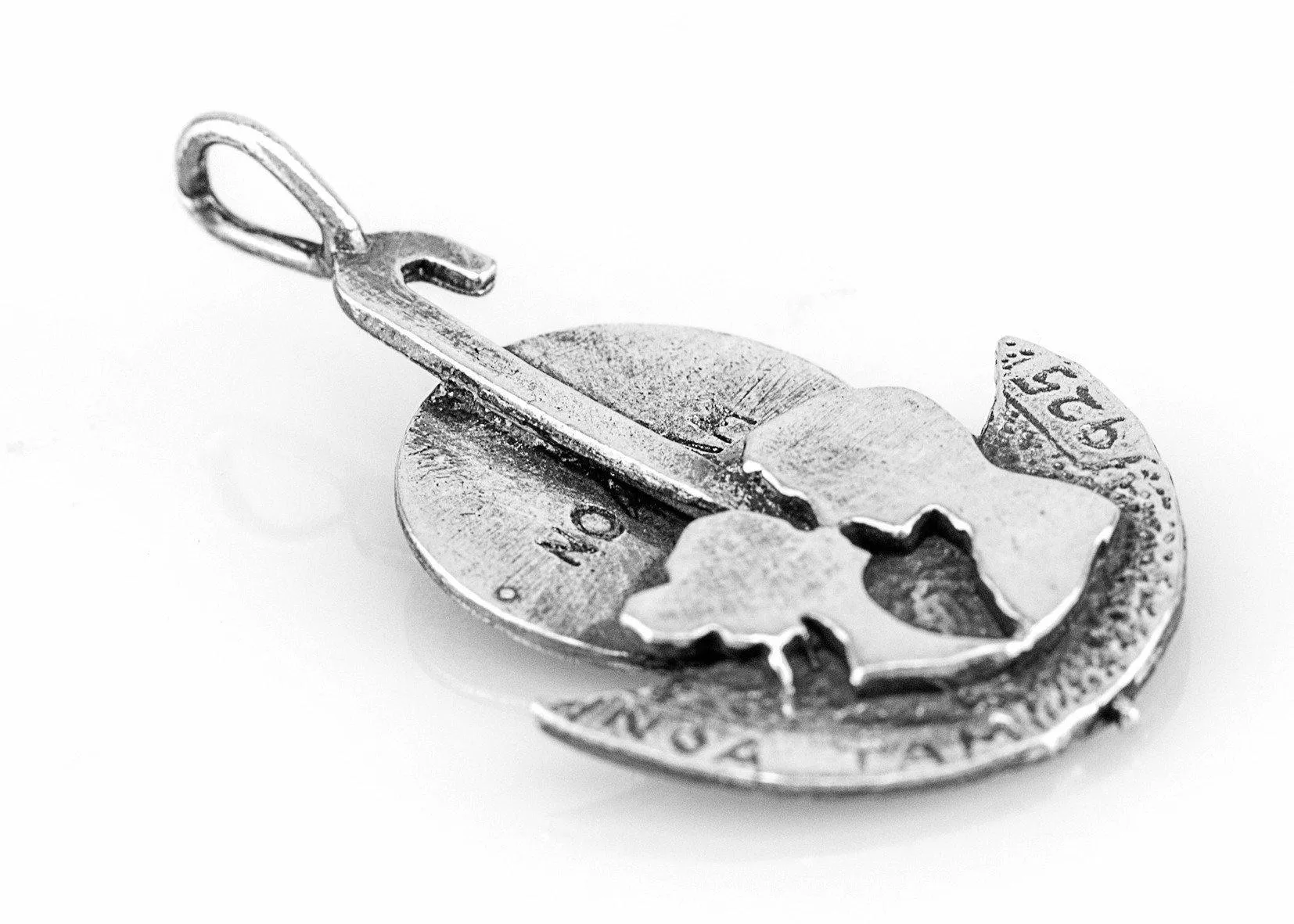 Stylish Face Umberella Symbol Medallion of Israel