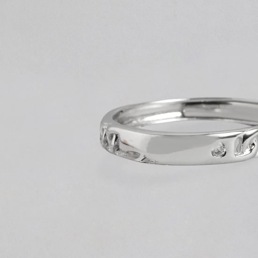 Timeless 925 Sterling Silver Womens Ring (Adjustable)